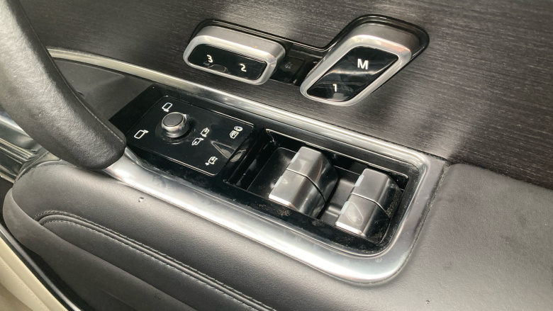 Land Rover Range Rover 3.0 D350 HSE 4dr Auto Diesel Estate